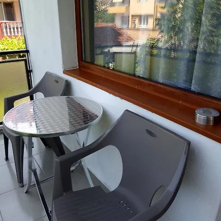 Guest house Oasis 2*