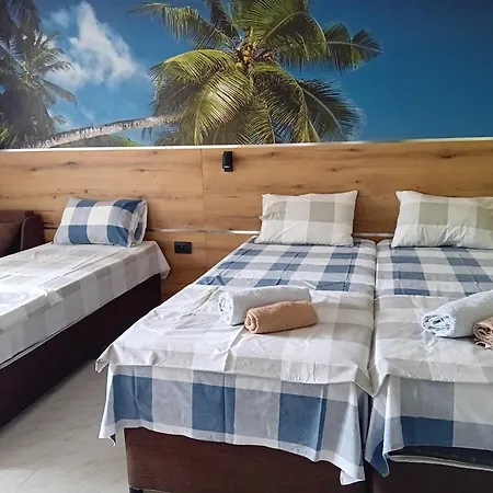 Oasis Konukevi 2*