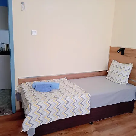Konukevi Oasis 2*