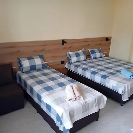 Oasis Konukevi 2*