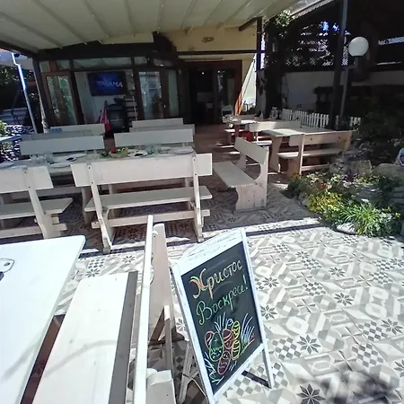 Oasis 2* Naousa