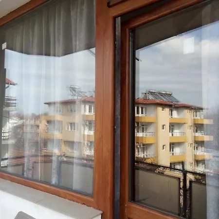 Oasis Guest house 2*