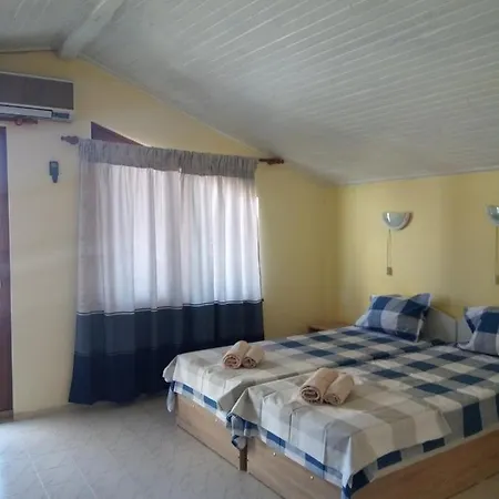 Oasis Kiten (Burgas)