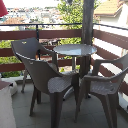 Oasis Konukevi 2*