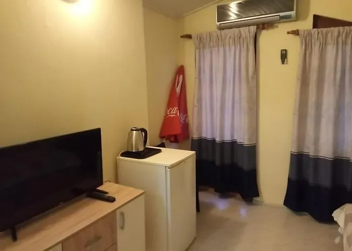 Oasis بيت ضيافة كيتن