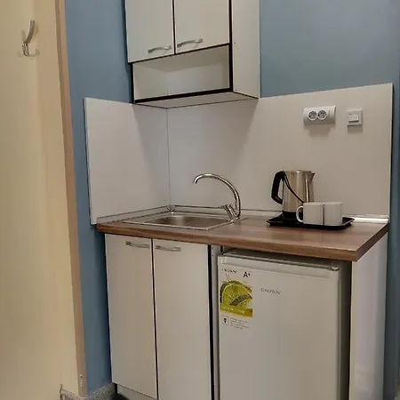 Oasis Casa de hóspedes 2*