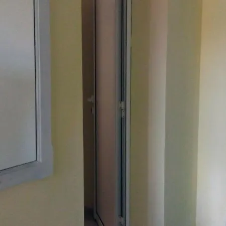 Casa de hóspedes Oasis 2*