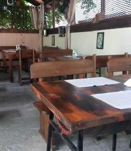 Oasis Kiten (Burgas)